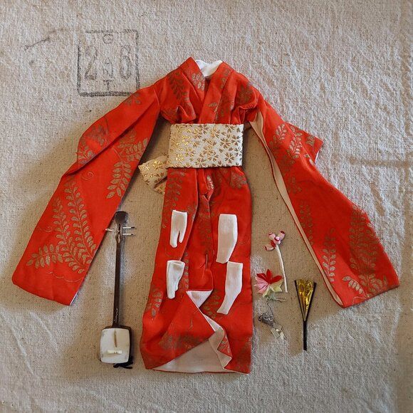 Vintage 1963 Barbie Travel in Japan #0821 Kimono and accessories - Picture 1 of 6